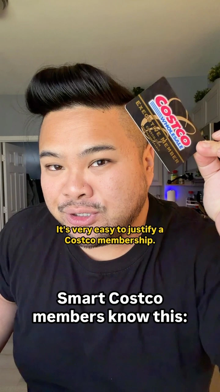 RV Mendoza holds up a Costco Executive membership card above the words “Smart Costco members know this.”